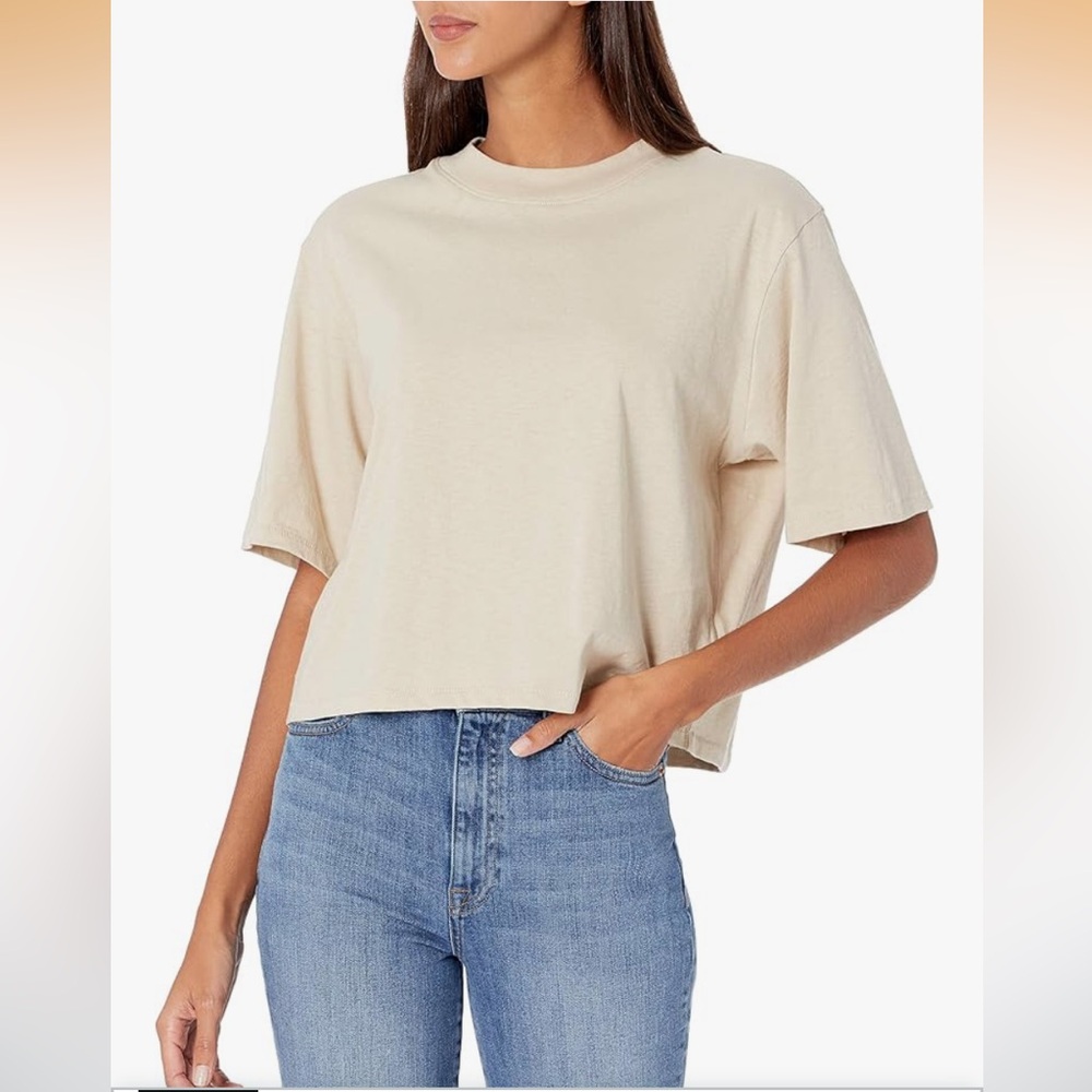 The Drop Sydney Elegant Sand  Women's Short Sleeve Cropped crew neck T Shirt 👕